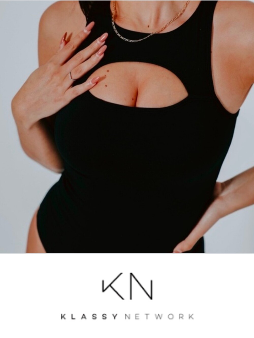 Bra-Free Cutout Bodysuit From Klassy Network Sz L Built In Bra Braless